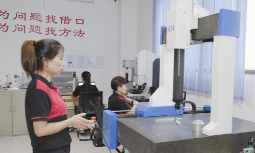 深圳鼎捷峰加工廠檢測實驗室